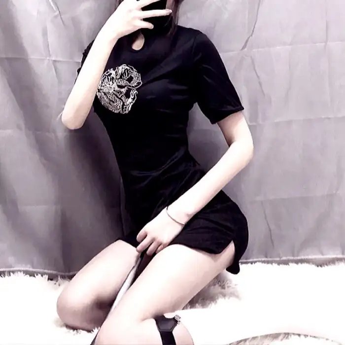 疯狂盯梢令